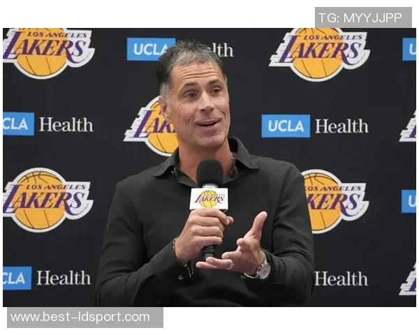 黄蜂官方宣布签约NCAA得分王埃里克狄克逊前湖人球员重返赛场